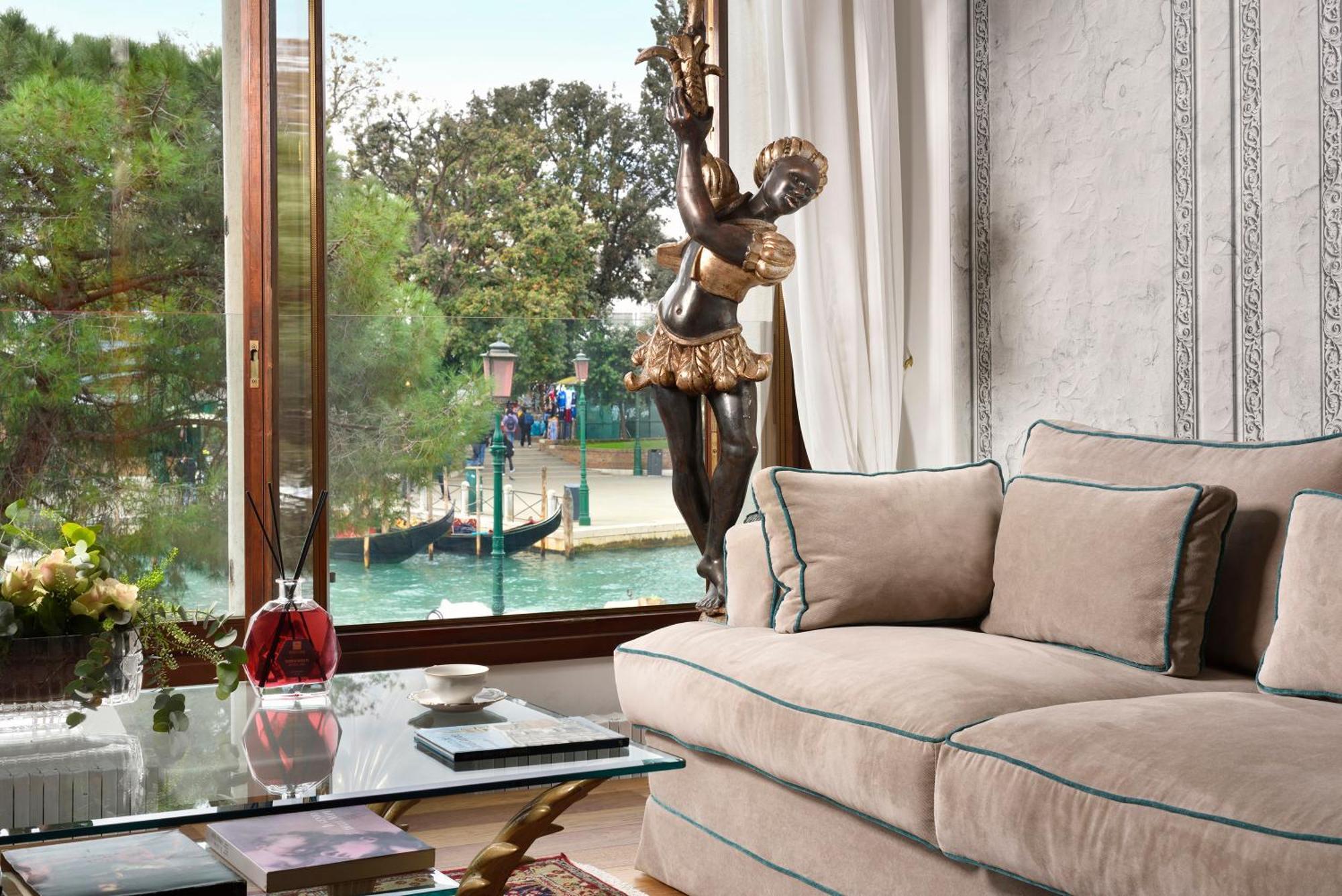 Swan Dolcevita Prestige Stay - Canal View & Exclusive Experience 베니스 외부 사진