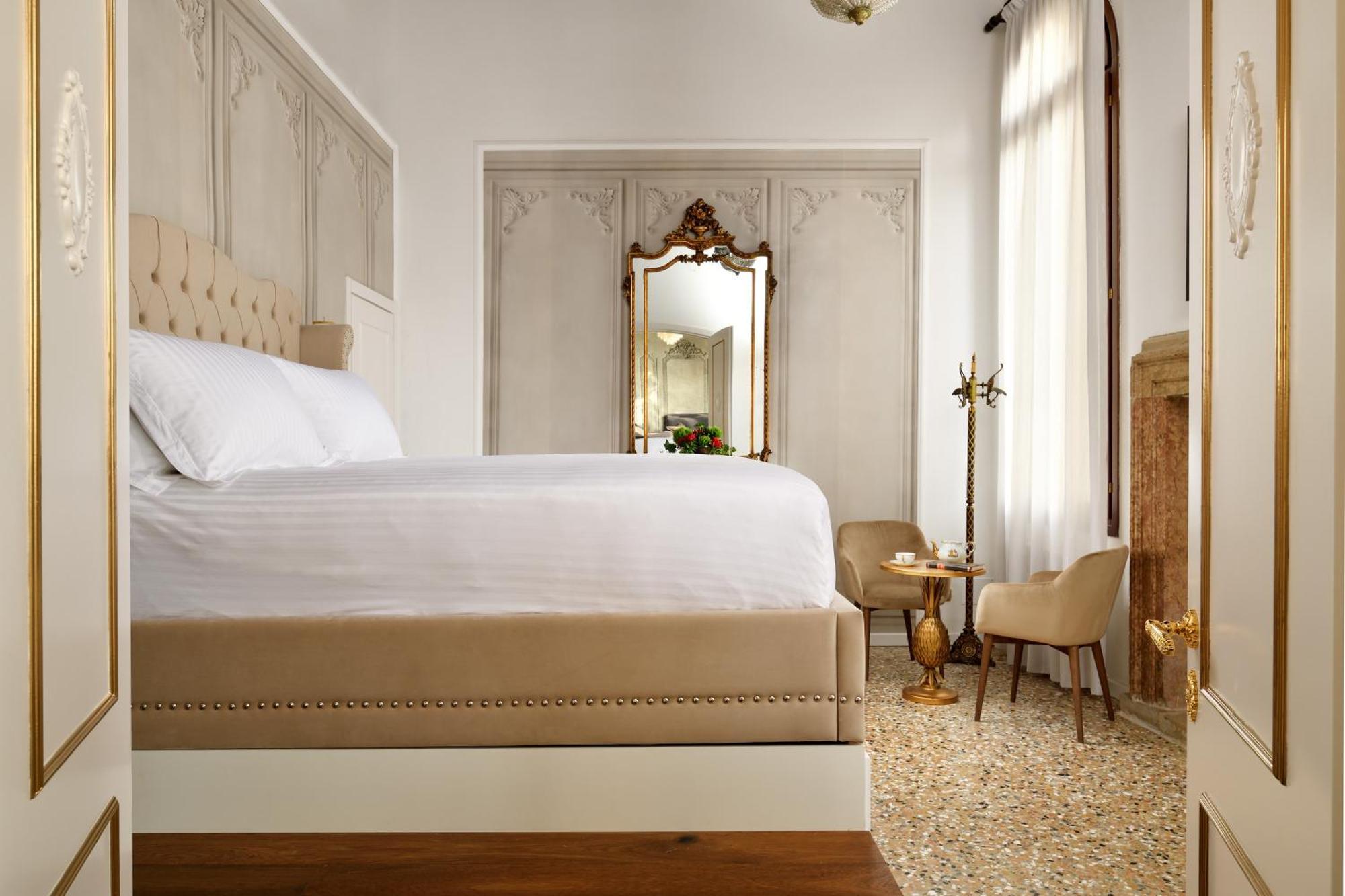 Swan Dolcevita Prestige Stay - Canal View & Exclusive Experience 베니스 외부 사진